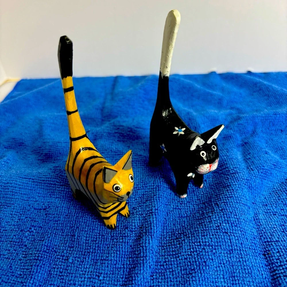 Handcrafted Cat Figurines - Black and Yellow